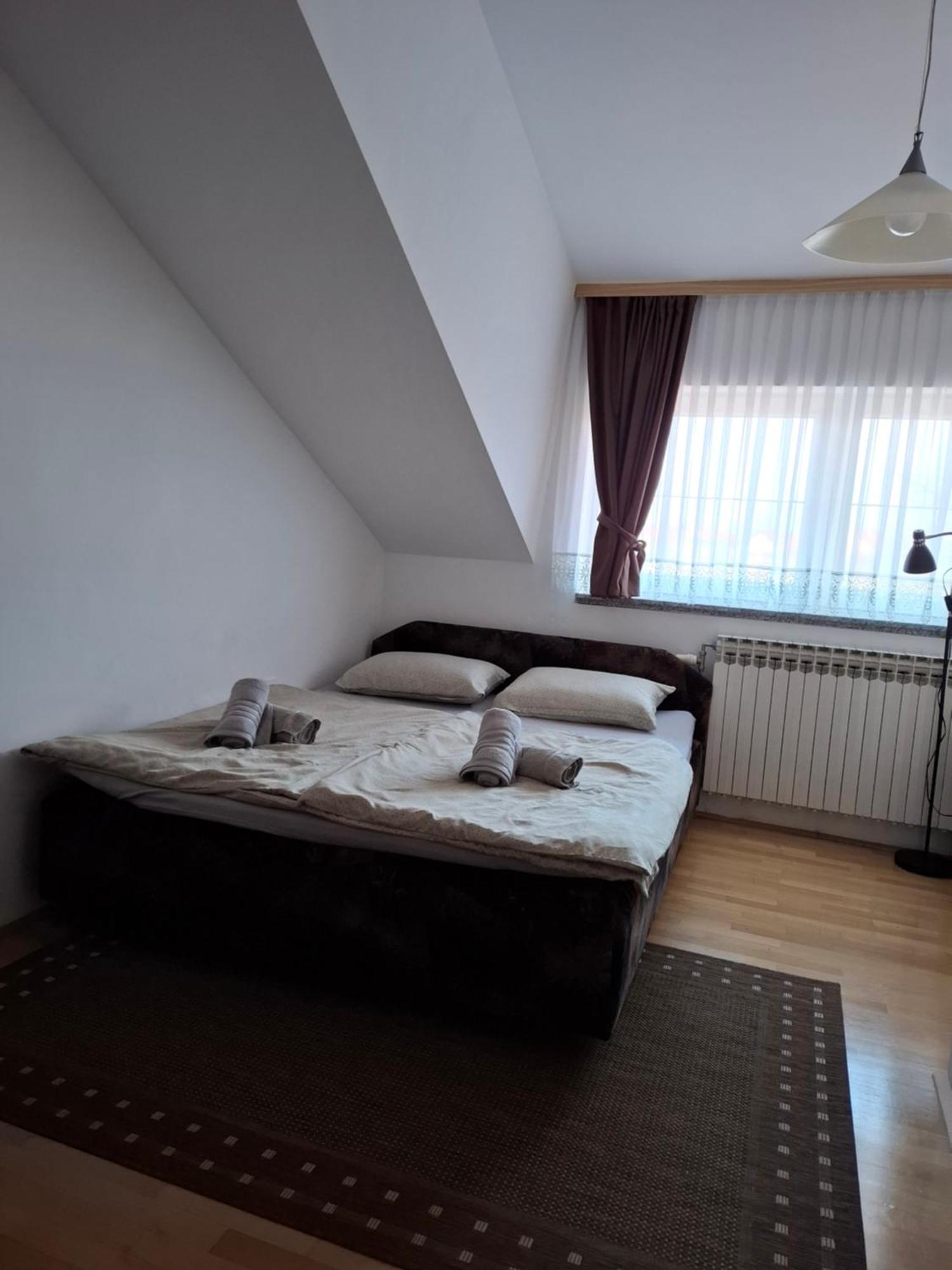Apartman Anita Varaždin エクステリア 写真